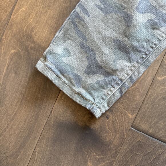 Women’s Ana Size 8 Skinny Camo Pants Size 8 - Picture 3 of 8